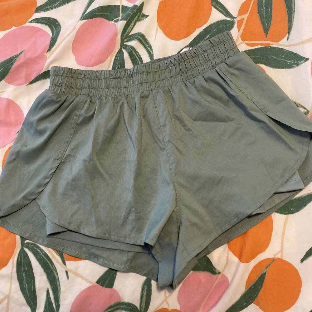 Girlfriend Collective Trail Short XS